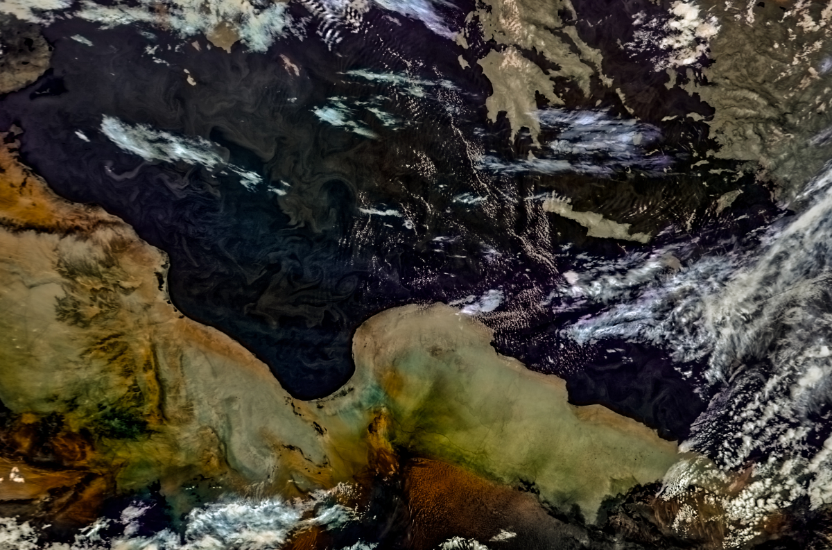 3.25 MetOpC avhrr 3 AVHRR 3b45 IR False Color detail